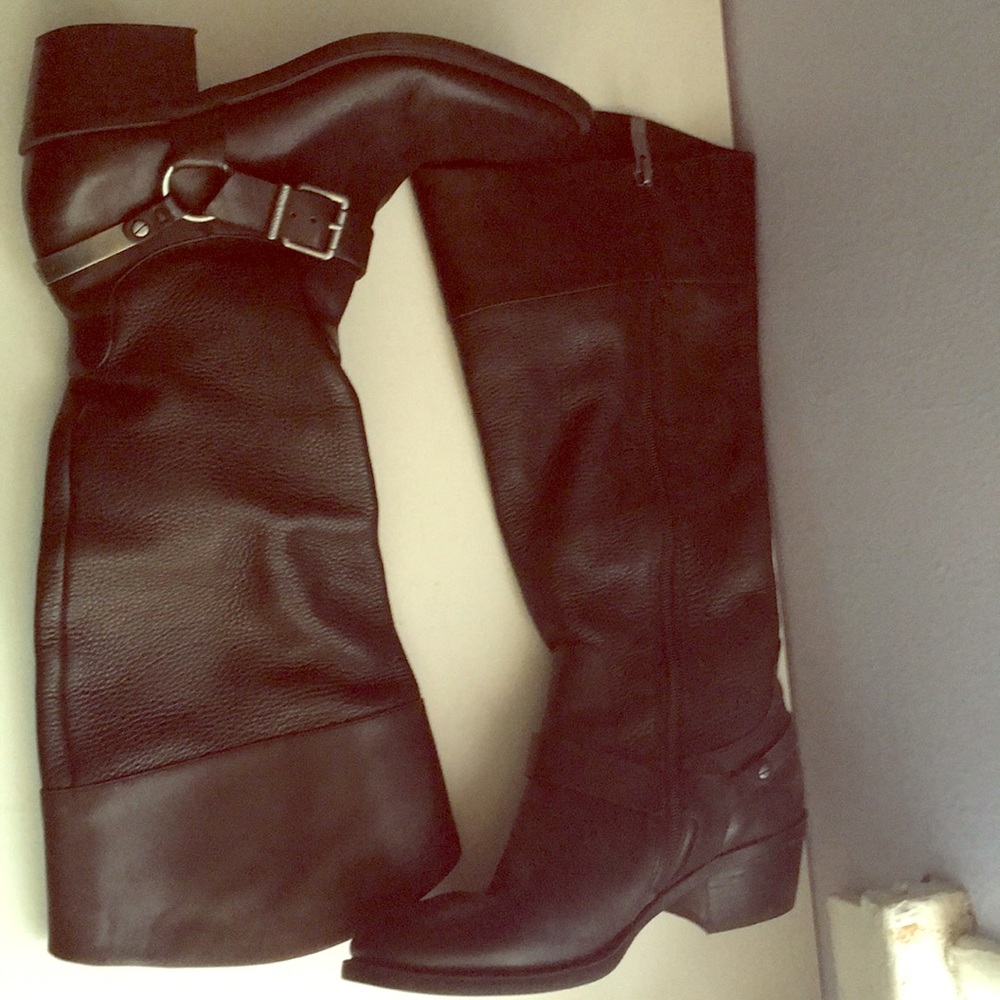 Vince camuto boots 6.5 brunah style leather